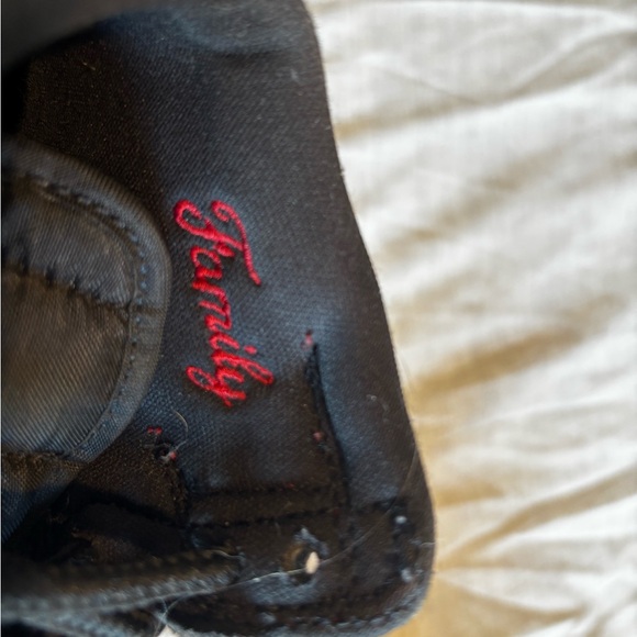 Nike Air Jordan 1 Patent Bred Retro High OG GS Black/Varsity Red-White - Picture 4 of 9